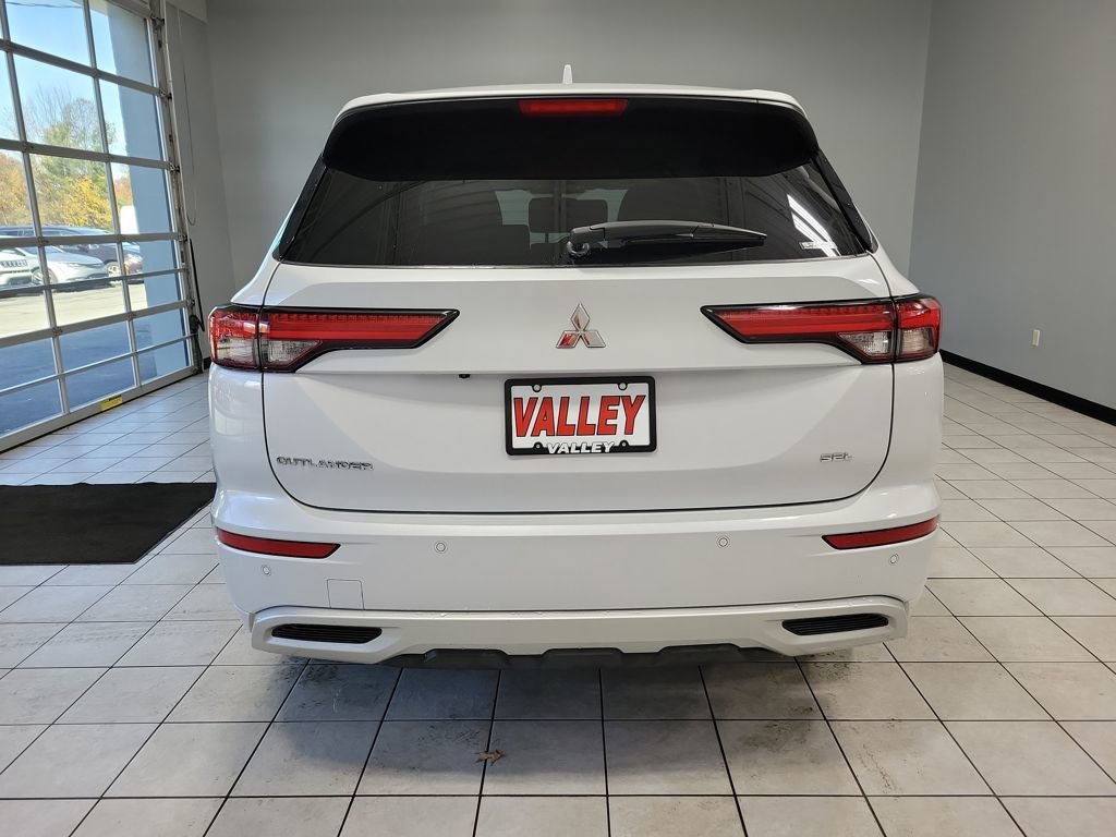 Used 2024 Mitsubishi Outlander SEL image 5
