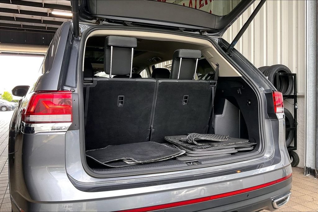 Used 2022 Volkswagen Atlas SEL AWD/4WD image 20