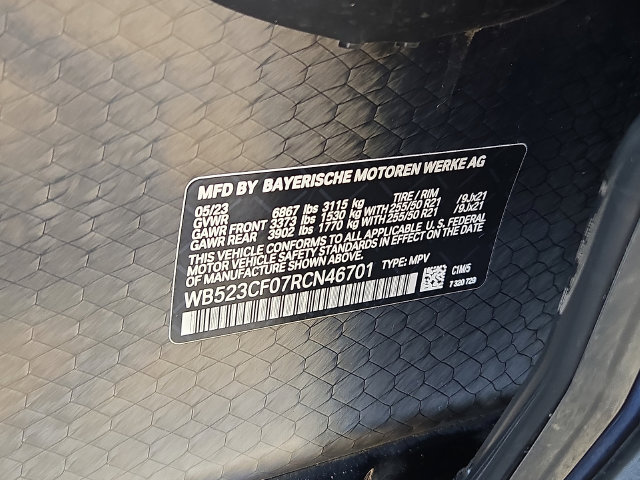 Used 2024 BMW iX xDrive50 w/ Sport Package AWD/4WD image 28