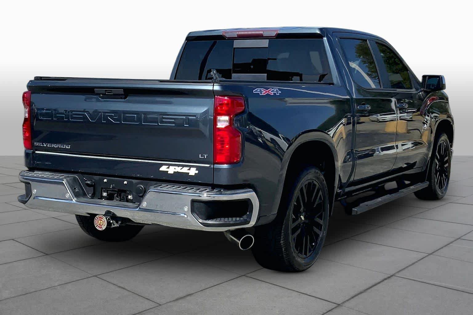 Used 2020 Chevrolet Silverado 1500 LT w/ Texas Edition AWD/4WD image 13
