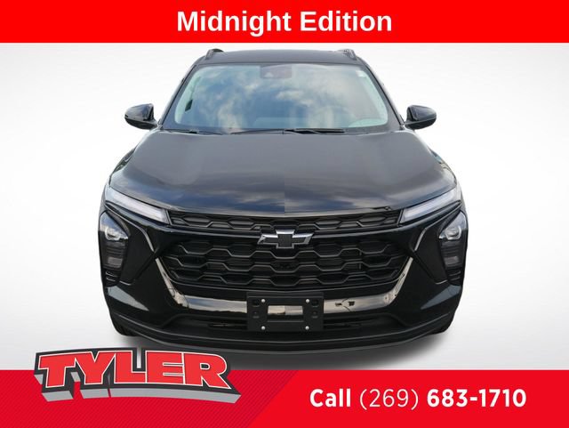 New 2026 Chevrolet Trax LT w/ Driver Confidence Package FWD image 2