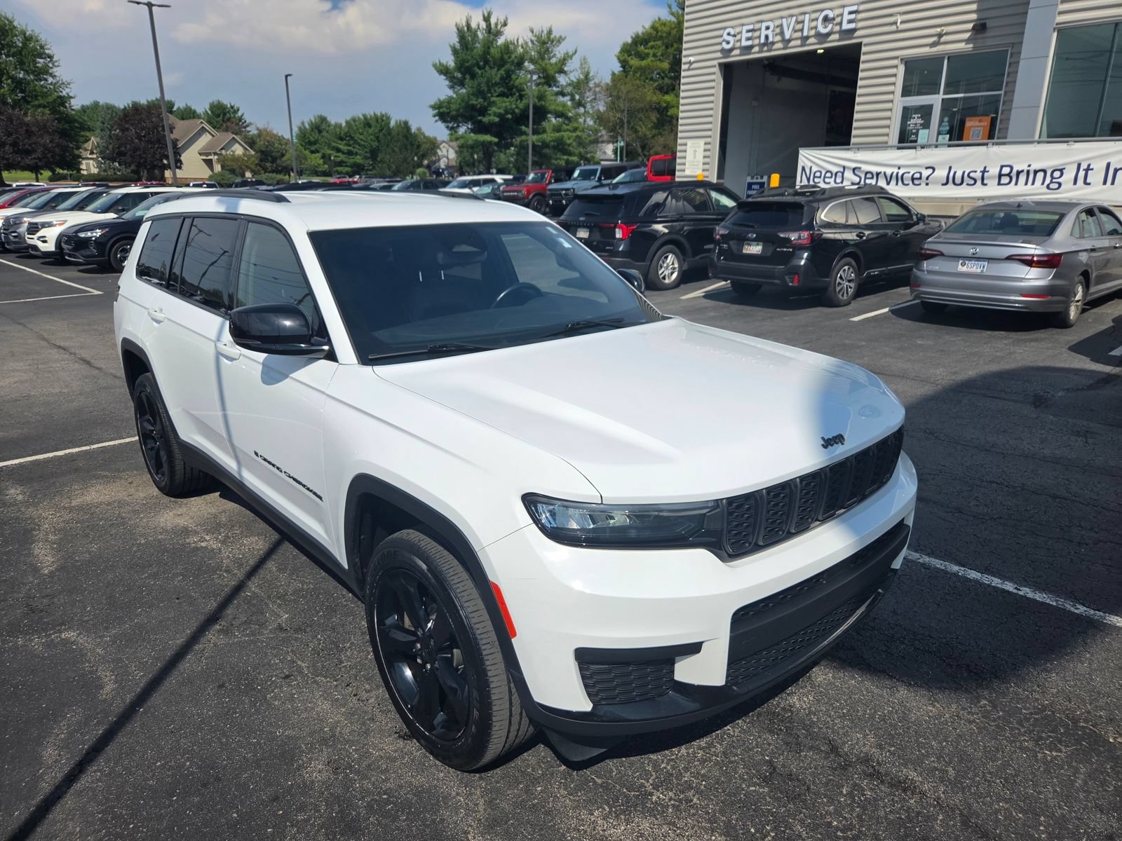 Used 2021 Jeep Grand Cherokee L Laredo AWD/4WD image 12