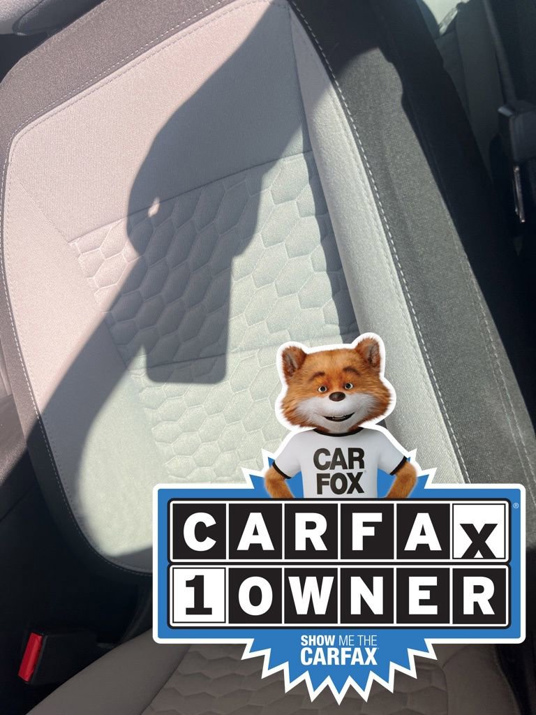 Used 2020 Chevrolet Equinox LS image 10