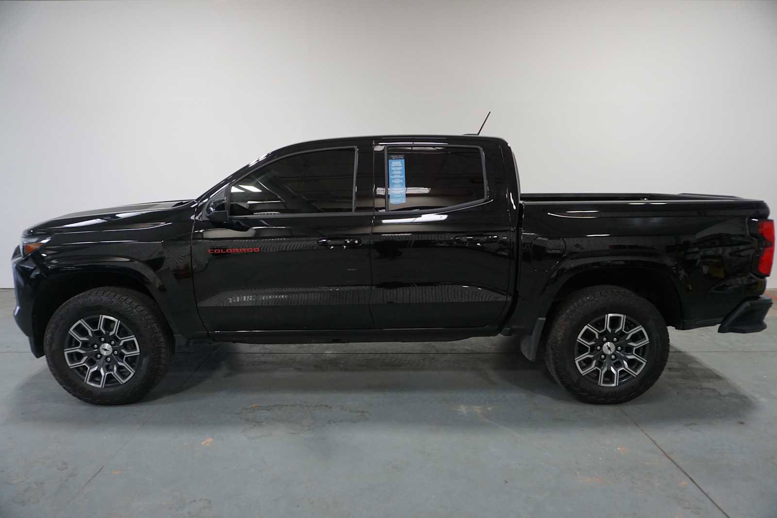 Certified 2024 Chevrolet Colorado Z71 image 3