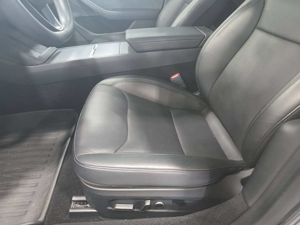 Used 2024 Tesla Model 3 Long Range AWD/4WD image 17