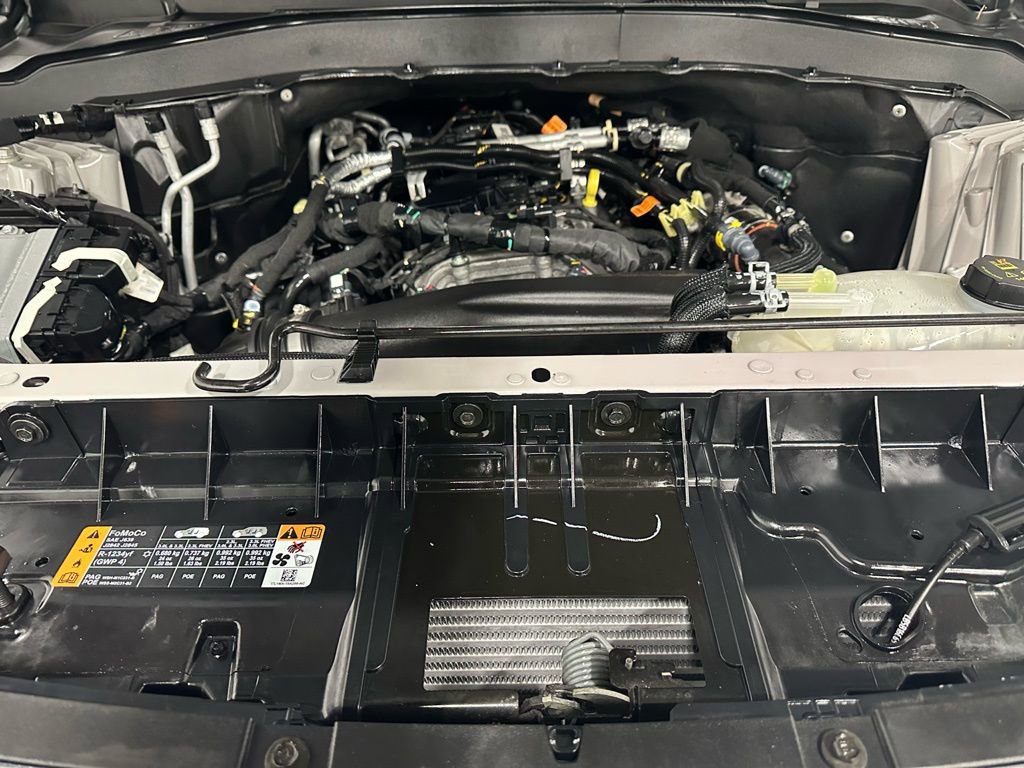 Used 2025 Ford Explorer Active image 72