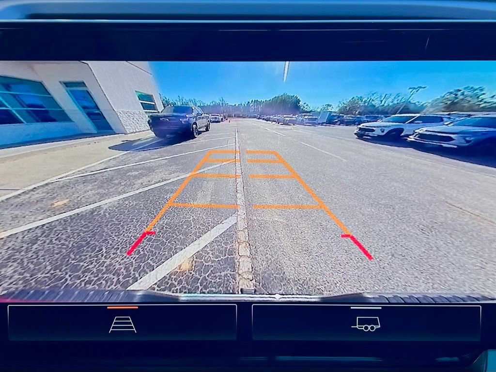 Used 2024 GMC Sierra 1500 SLT w/ SLT Convenience Package image 7