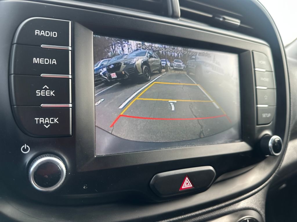 Used 2020 Kia Soul LX image 10