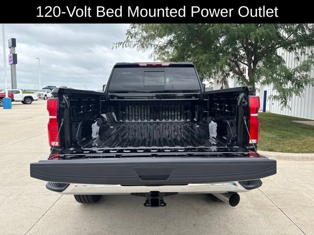 Used 2025 Chevrolet Silverado 2500 LTZ w/ LTZ Convenience Package AWD/4WD image 22