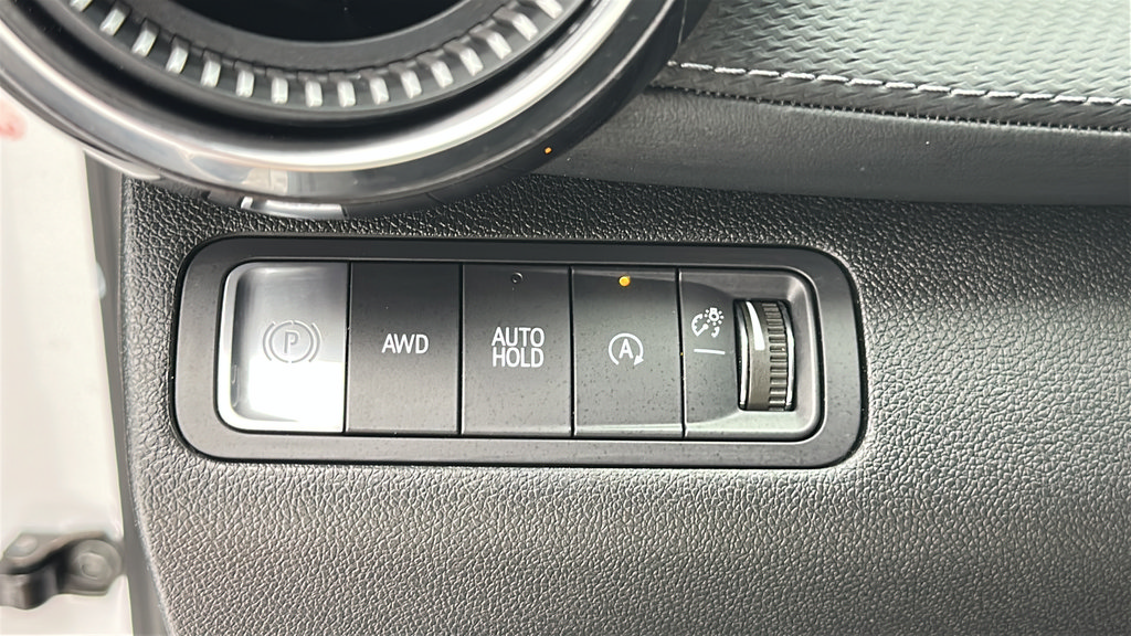 Used 2025 Chevrolet Equinox LT AWD/4WD image 19