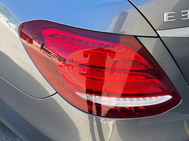 Used 2019 Mercedes-Benz E 300 image 19