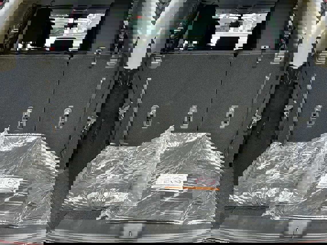 New 2026 Nissan Pathfinder SV image 17