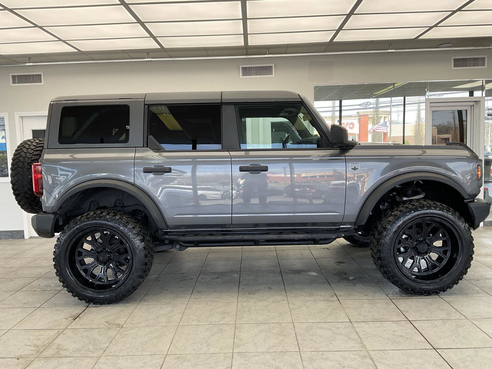 Used 2023 Ford Bronco Big Bend AWD/4WD image 4