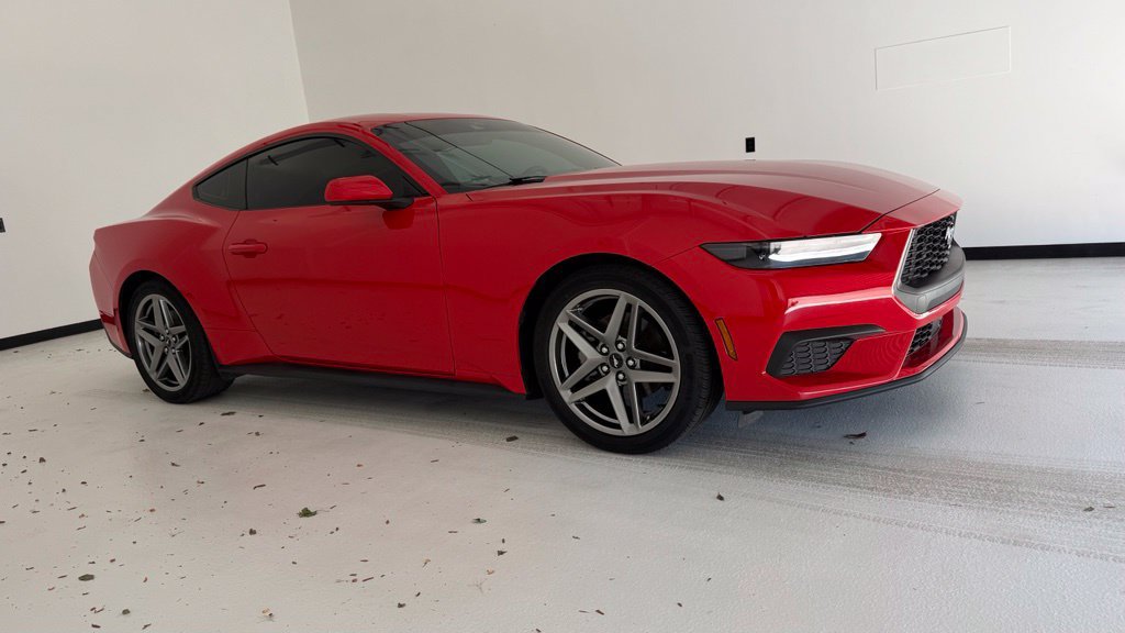 Used 2026 Ford Mustang Coupe RWD image 1