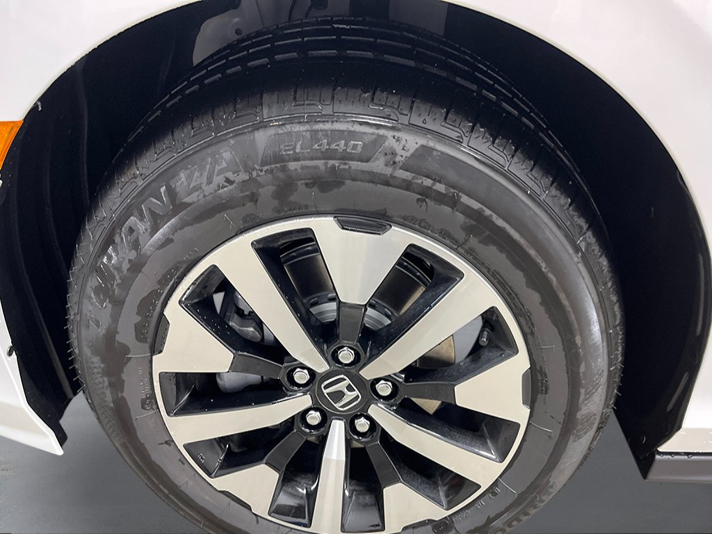 New 2026 Honda Odyssey EX-L image 11
