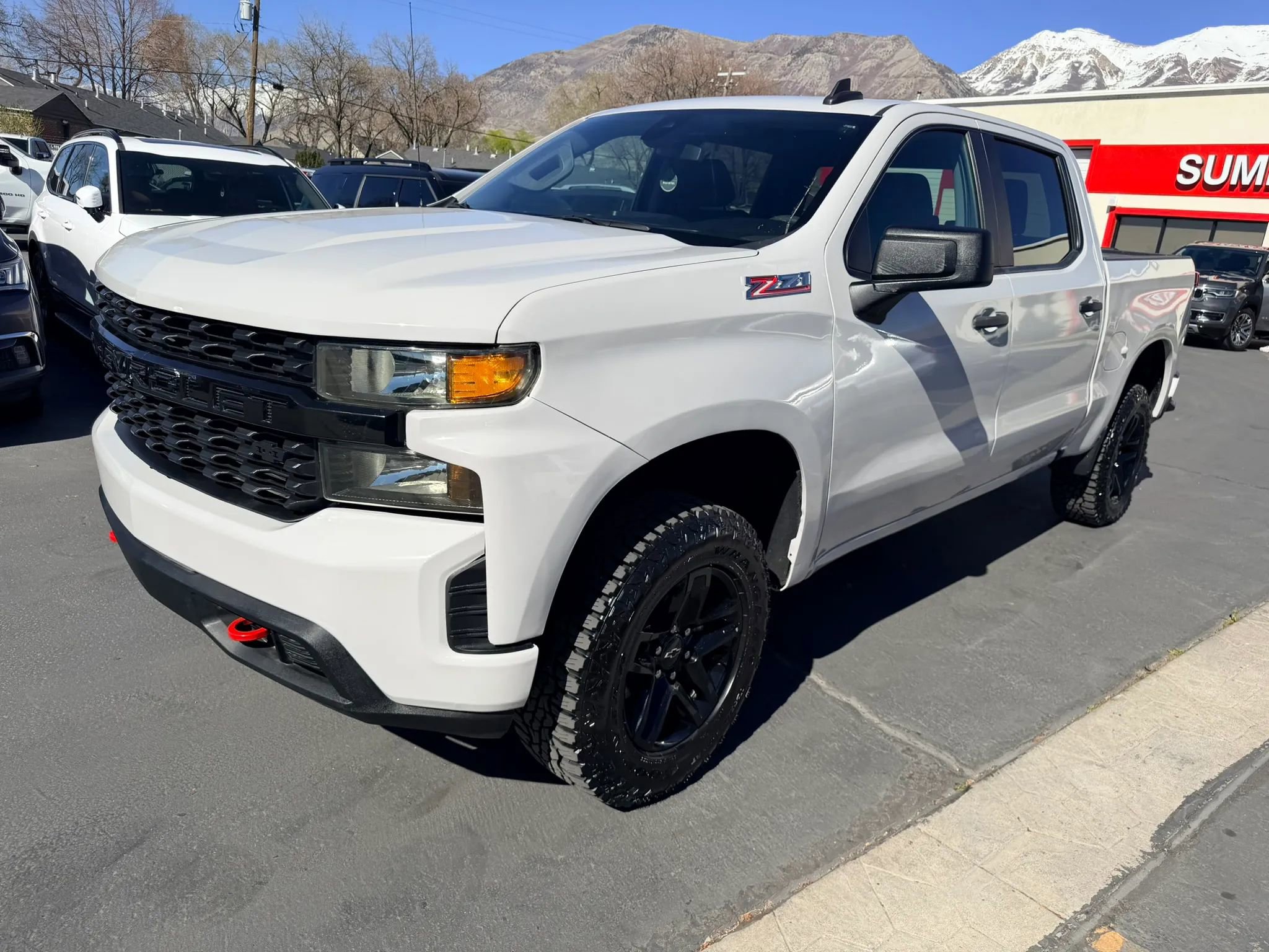 Used 2021 Chevrolet Silverado 1500 Custom Trail Boss w/ Safety Confidence Package AWD/4WD image 8