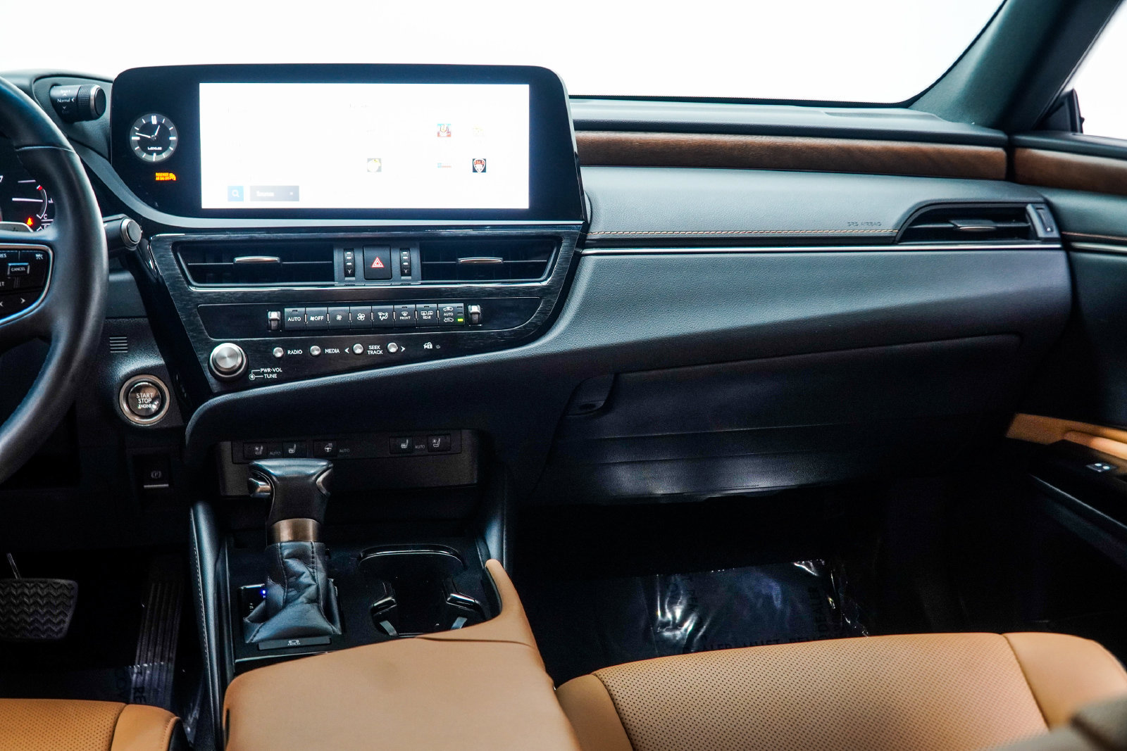 Used 2023 Lexus ES 350 w/ Premium Package FWD image 22