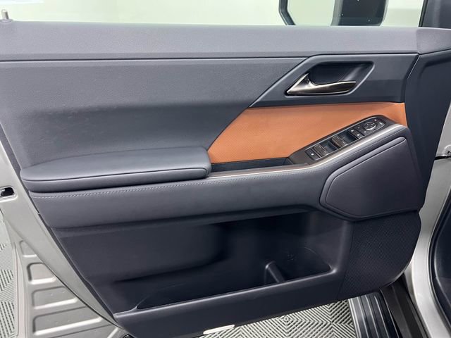 Certified 2025 Lexus GX 550 w/ Cold Area Package image 8