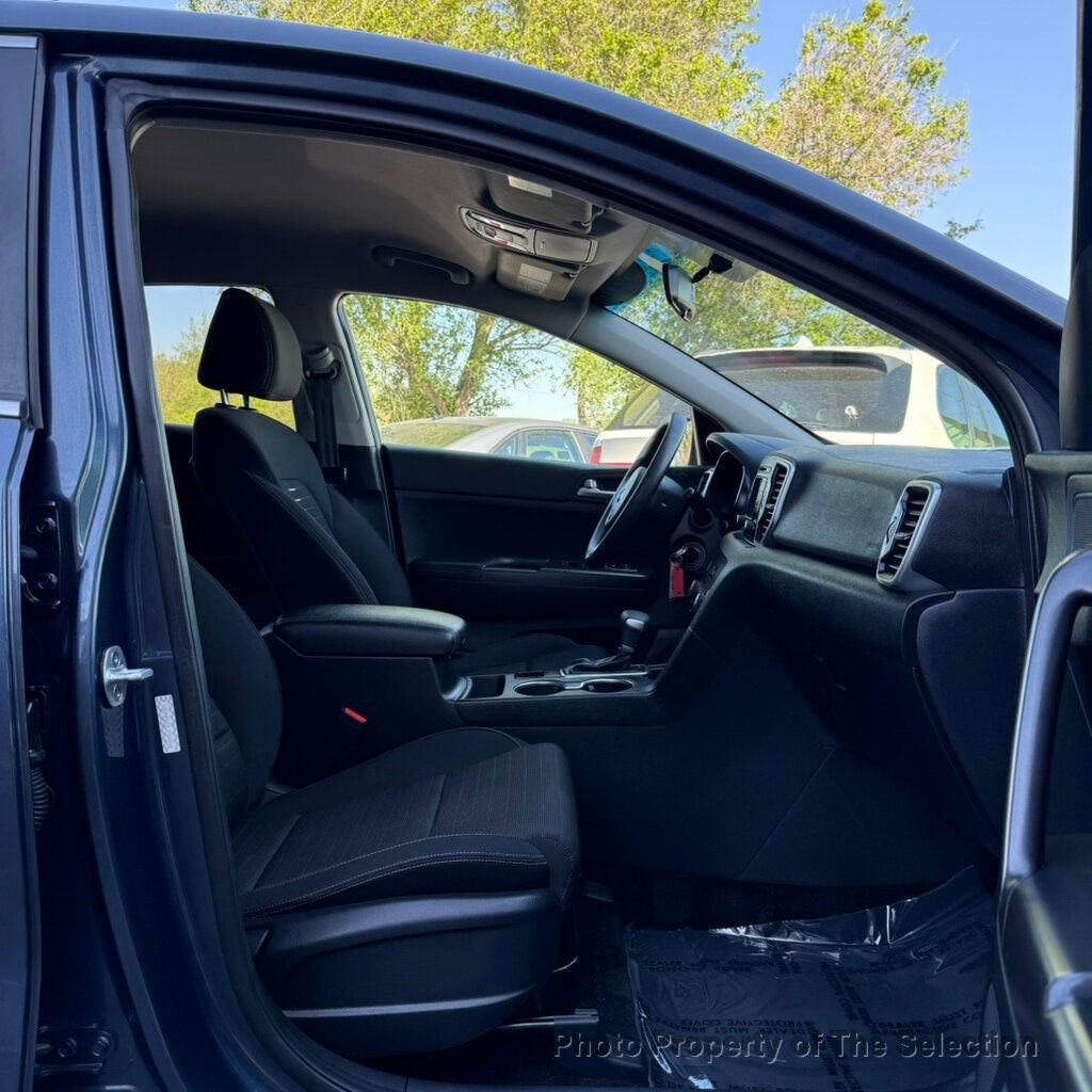 Used 2018 Kia Sportage LX image 45