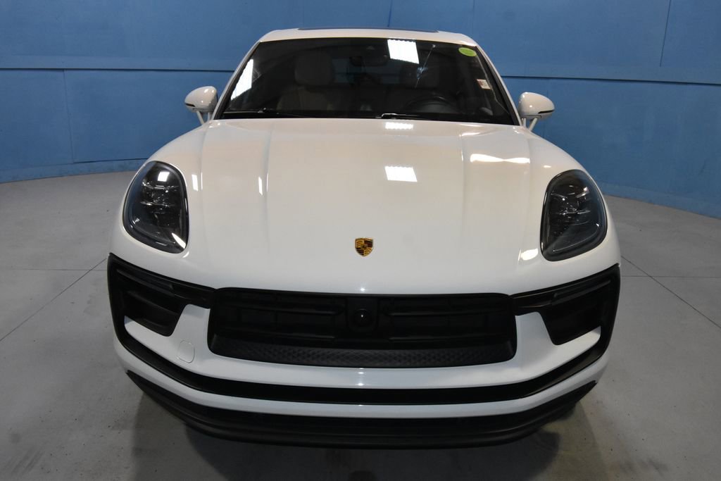 Used 2022 Porsche Macan image 23