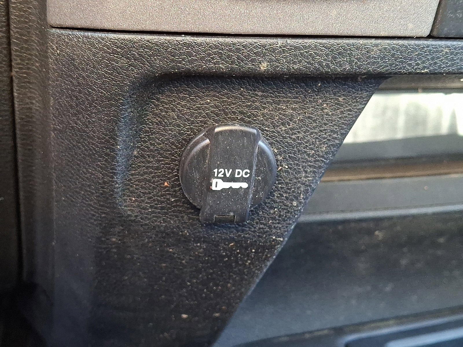 Used 2018 RAM 3500 Tradesman image 26