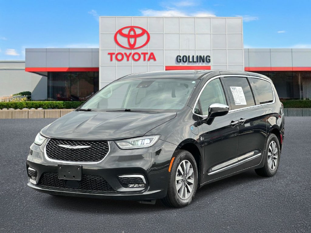 Used 2023 Chrysler Pacifica Limited