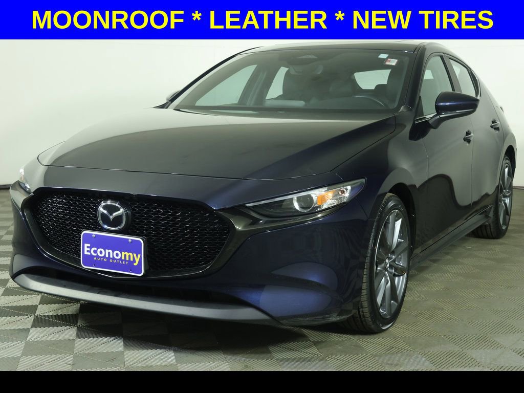 Used 2024 MAZDA MAZDA3 s image 1