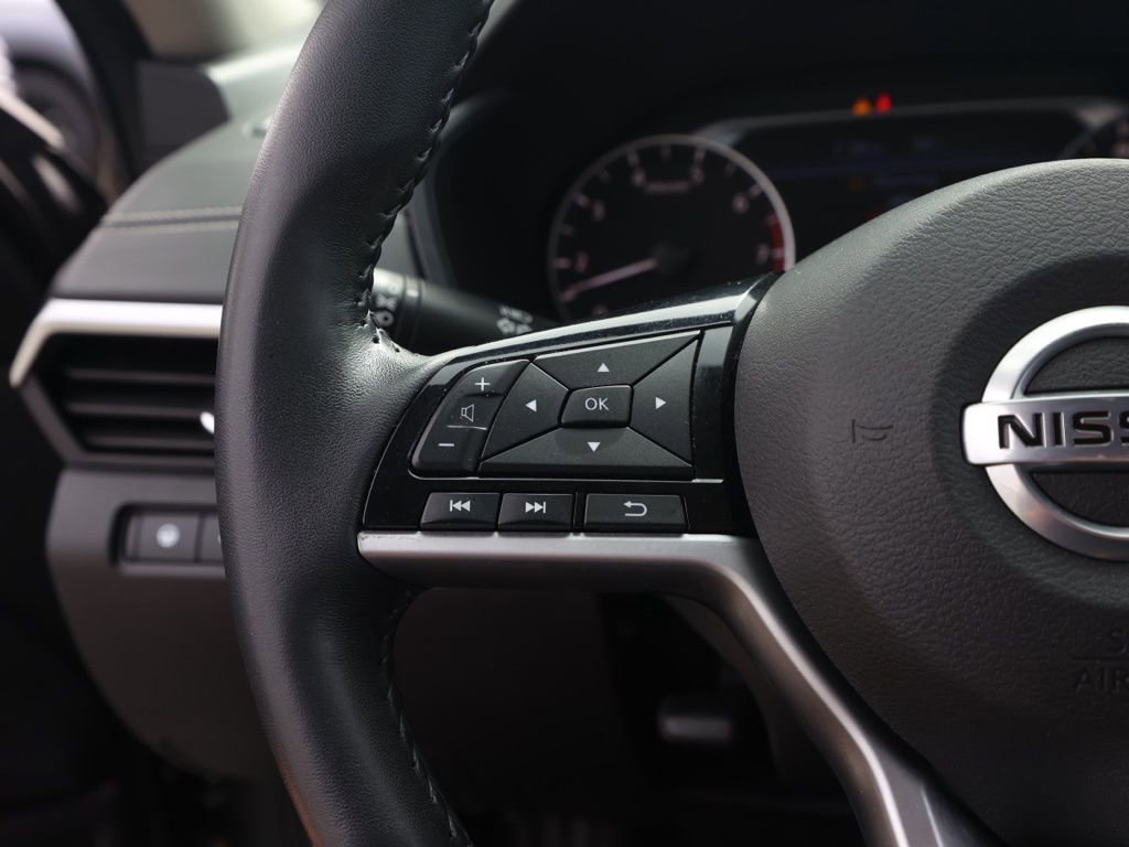 Used 2021 Nissan Altima 2.5 SV w/ SV Premium Package image 25