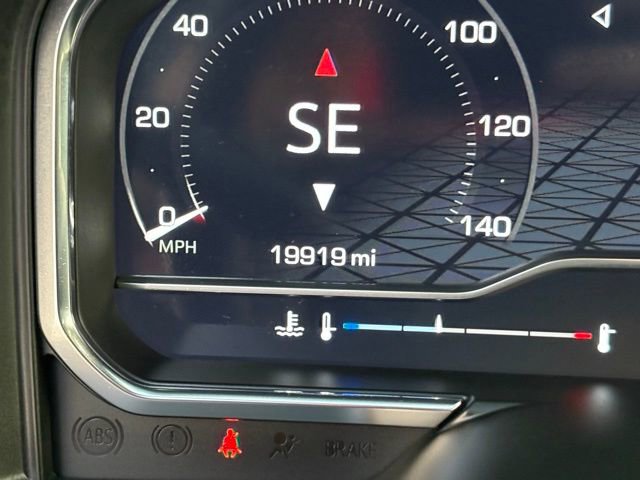 Used 2024 GMC Sierra 1500 AT4 w/ Technology Package image 13