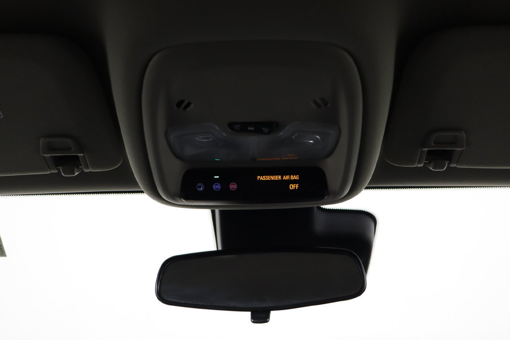 Used 2023 Buick Encore GX Select w/ Sport Touring Package FWD image 25