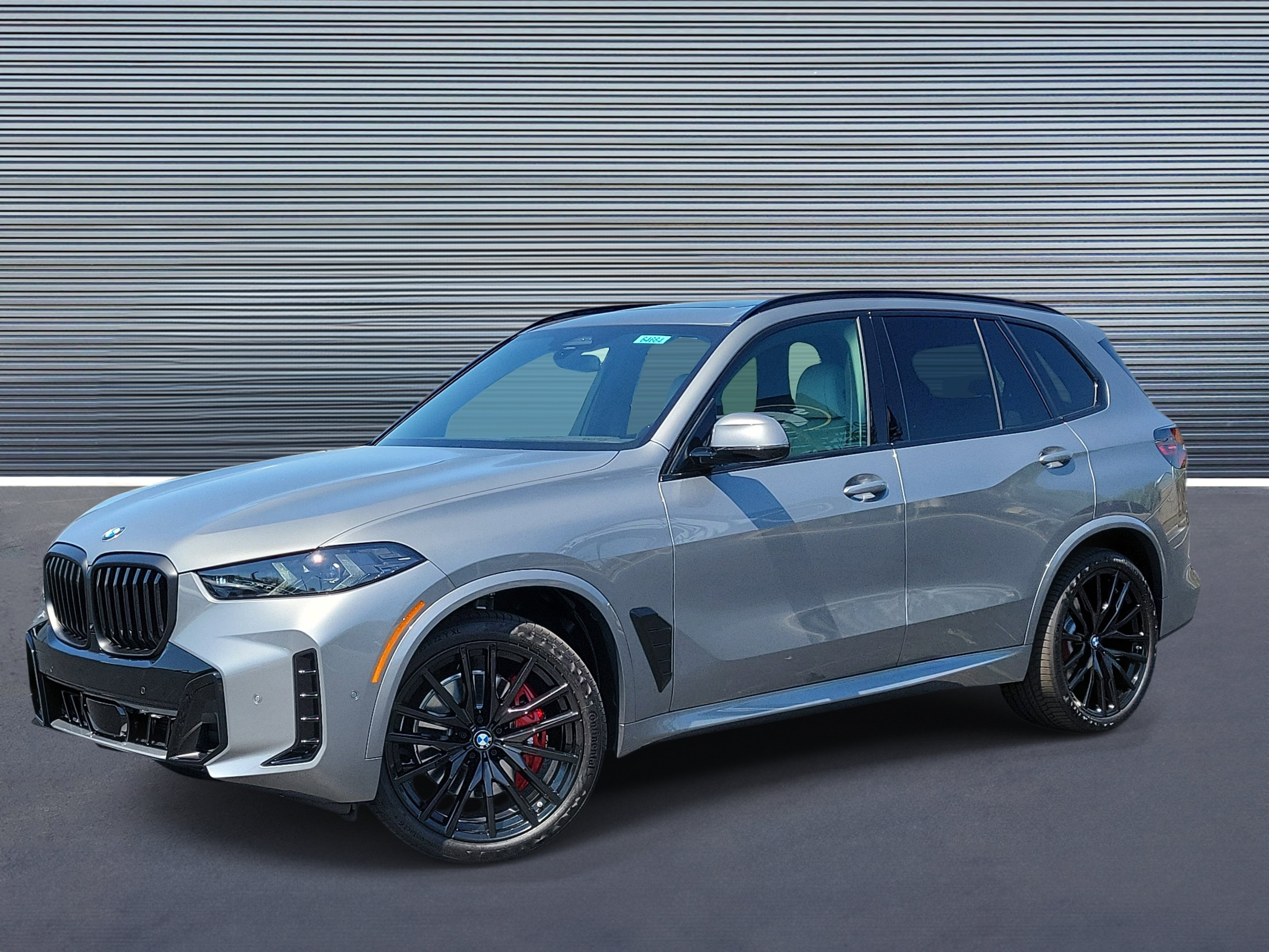 New 2026 BMW X5 sDrive40i w/ M Sport Package