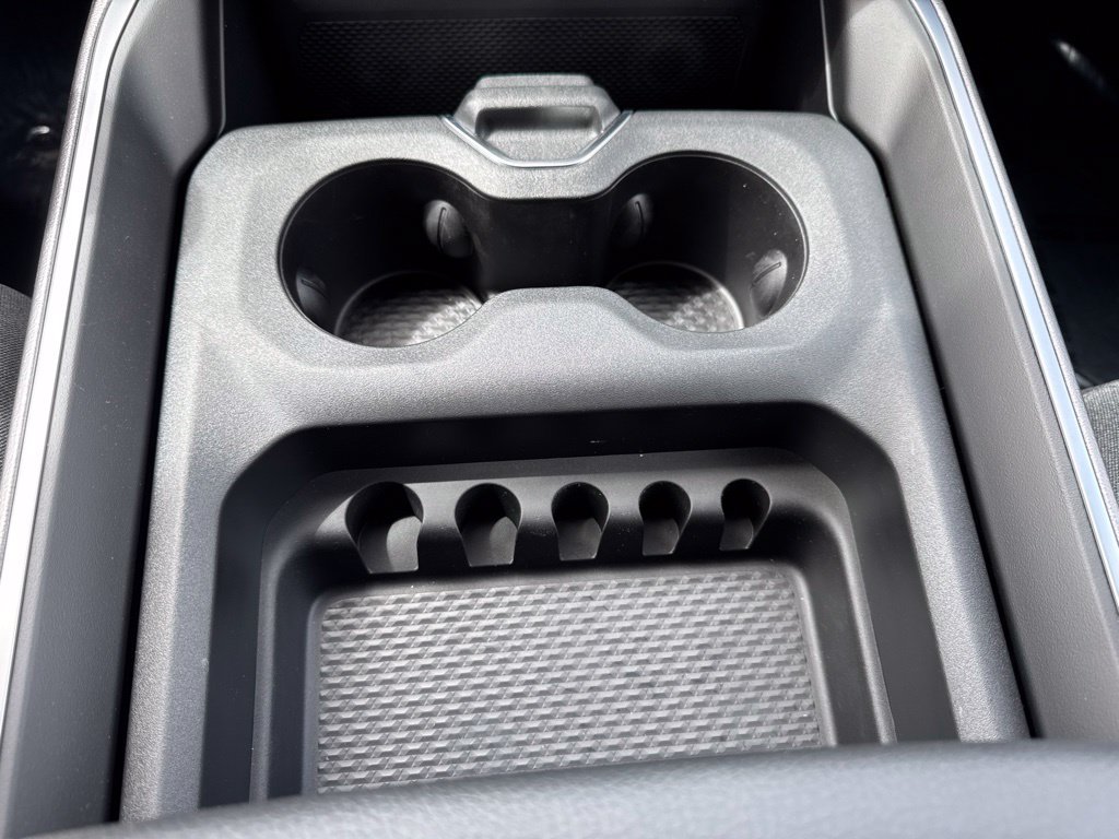 New 2026 RAM 1500 Express AWD/4WD image 18