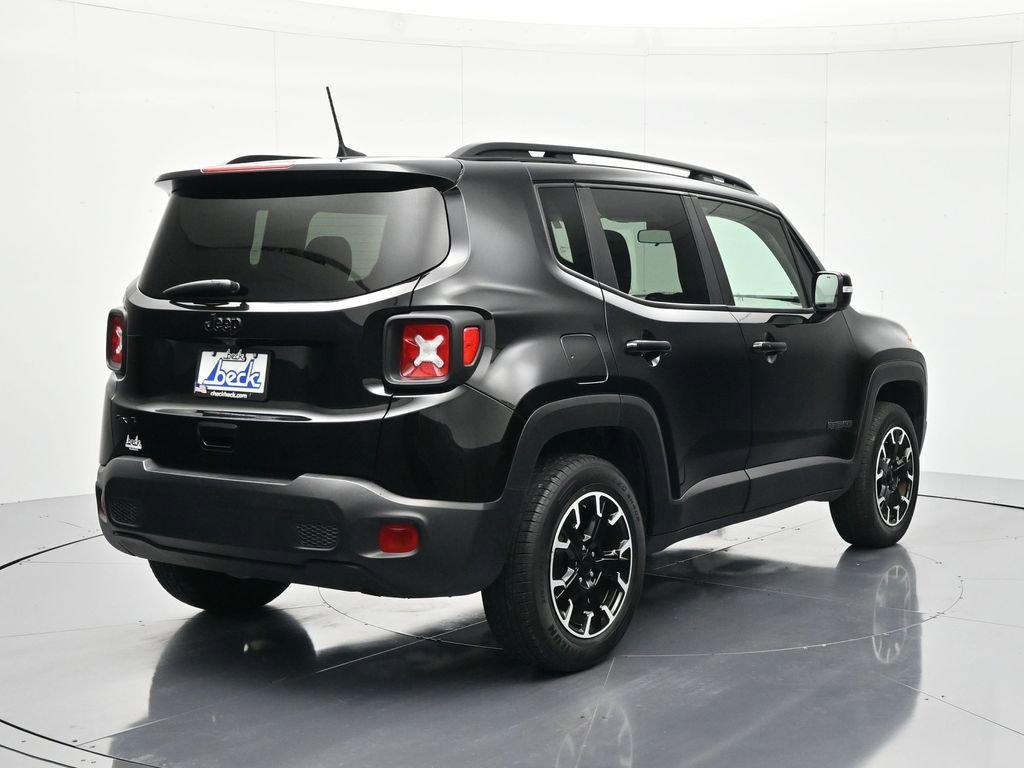 Used 2023 Jeep Renegade Latitude AWD/4WD image 5