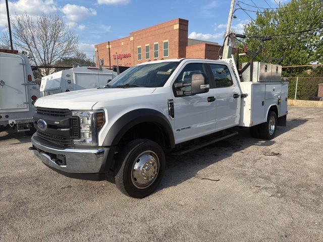Used 2019 Ford F550 2WD Crew Cab Super Duty image 2