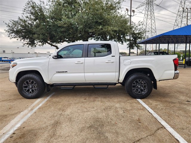 Used 2023 Toyota Tacoma SR5 image 4