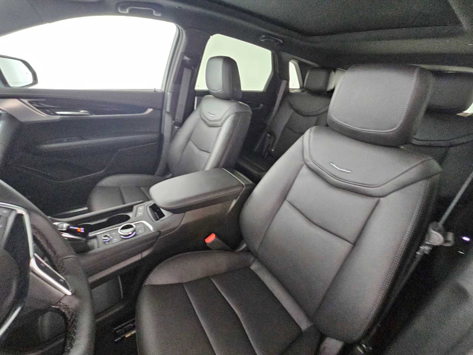 New 2026 Cadillac XT5 Premium Luxury w/ LPO, ONYX Package image 21