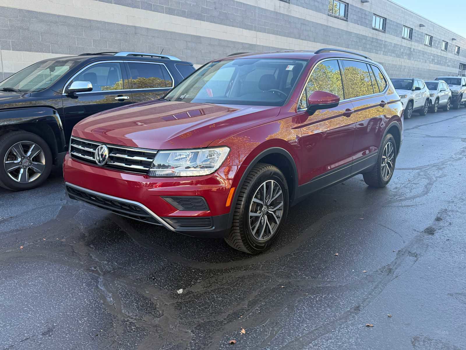 Used 2019 Volkswagen Tiguan SE