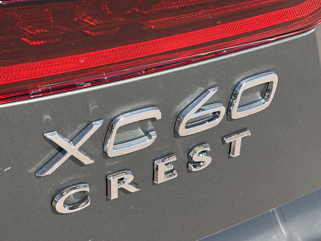 New 2027 Volvo XC60 B5 Plus AWD/4WD image 9