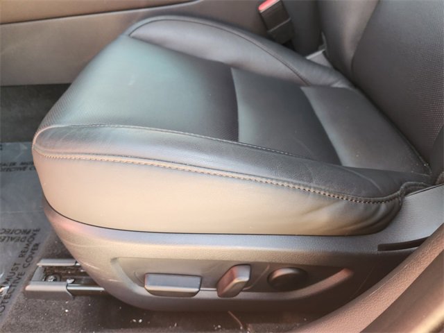 Used 2025 MAZDA CX-30 2.5 Turbo w/ Premium Package image 18