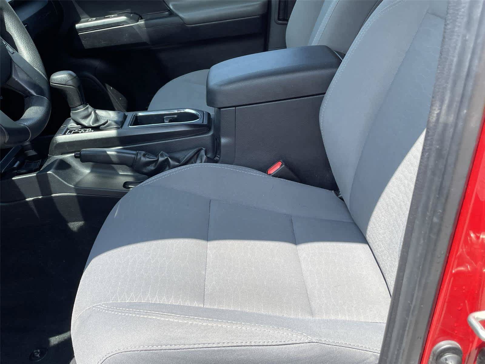Used 2019 Toyota Tacoma SR w/ SR Convenience Package AWD/4WD image 12