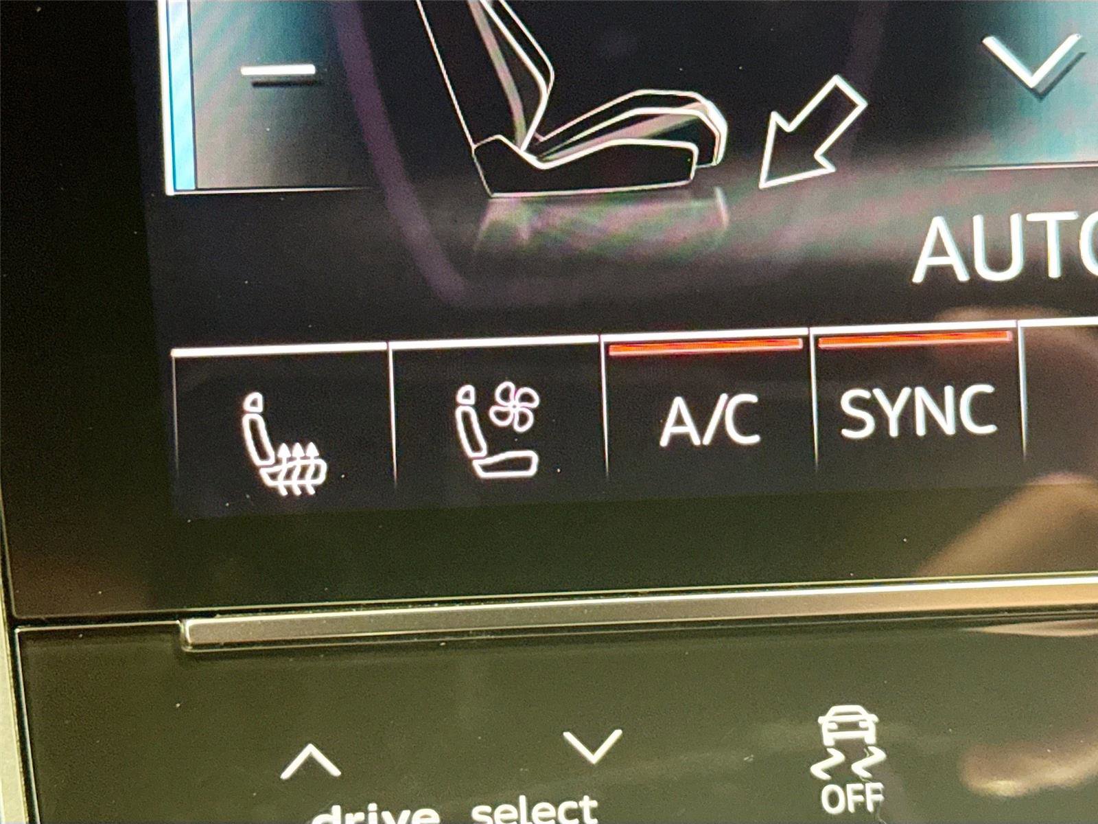Certified 2023 Audi S8 AWD/4WD image 21