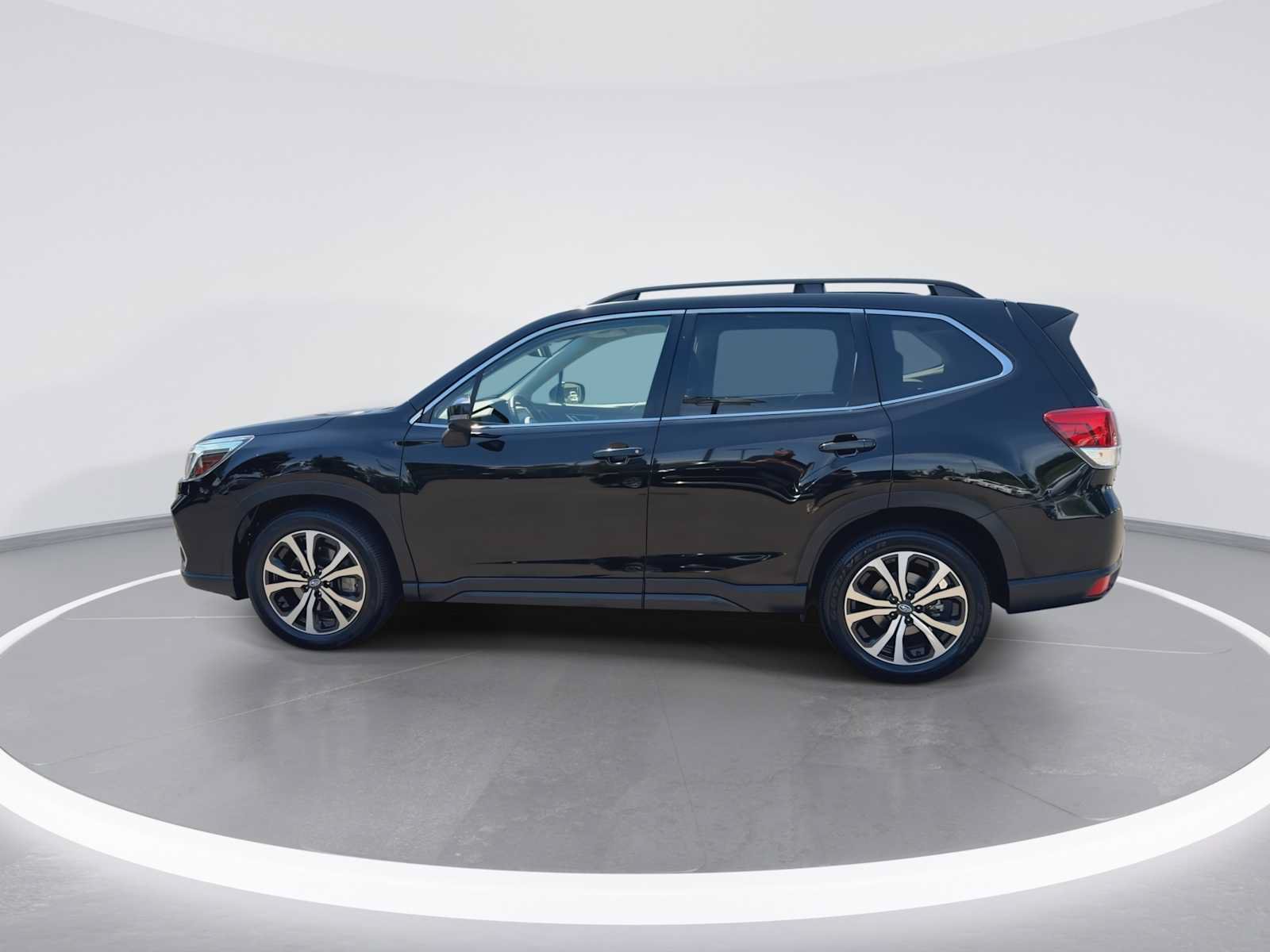 Used 2019 Subaru Forester Limited AWD/4WD image 5