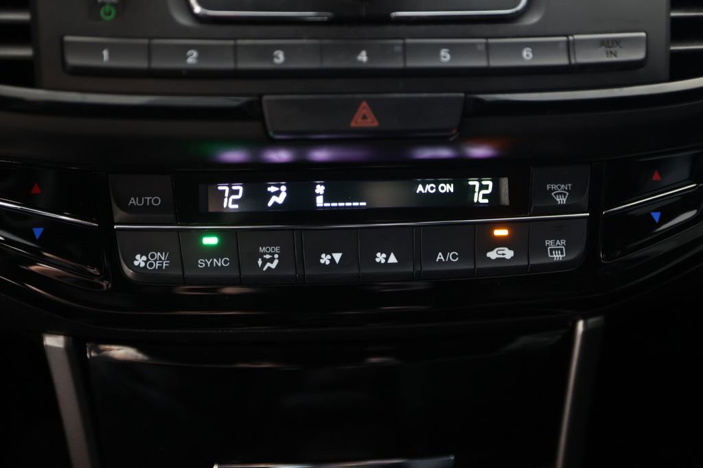 Used 2016 Honda Accord Sport image 24