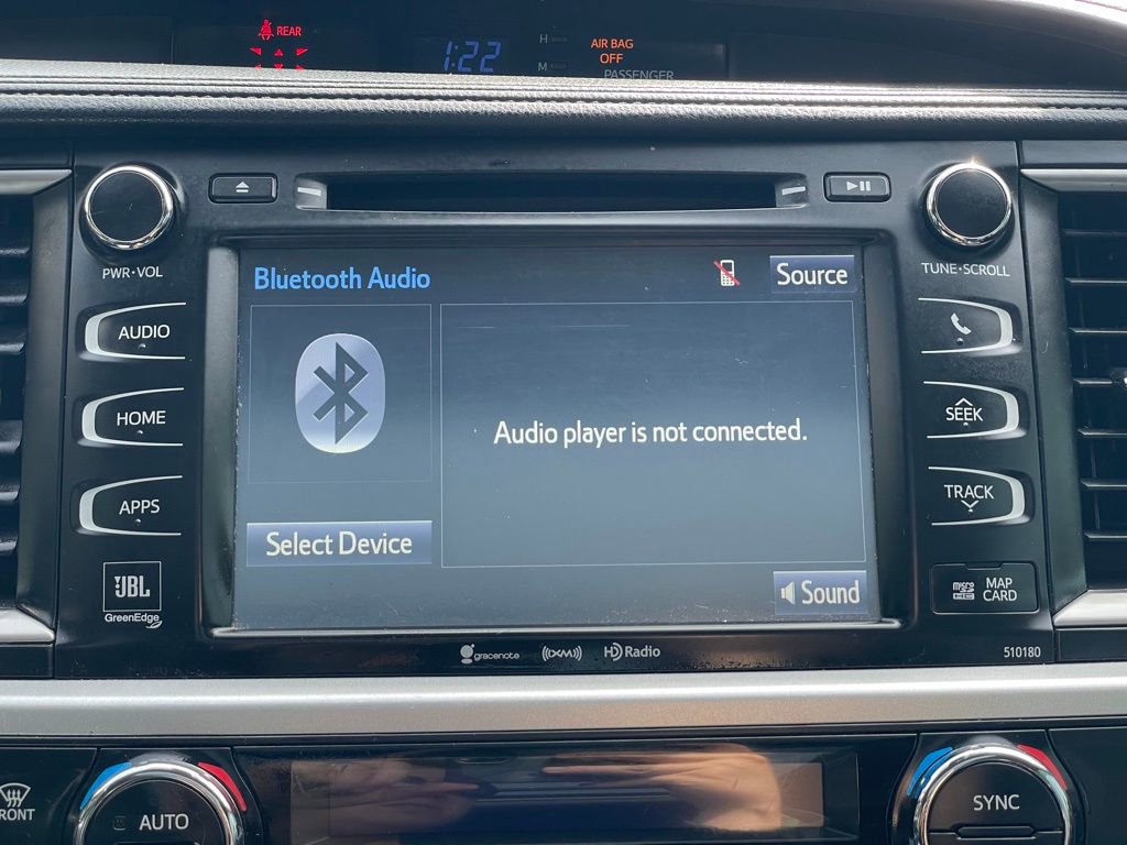 Used 2017 Toyota Highlander Limited Platinum AWD/4WD image 31