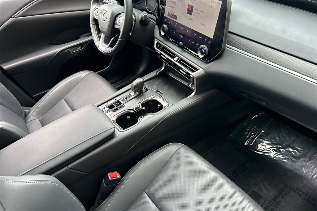 Certified 2024 Lexus RX 350 Premium image 18