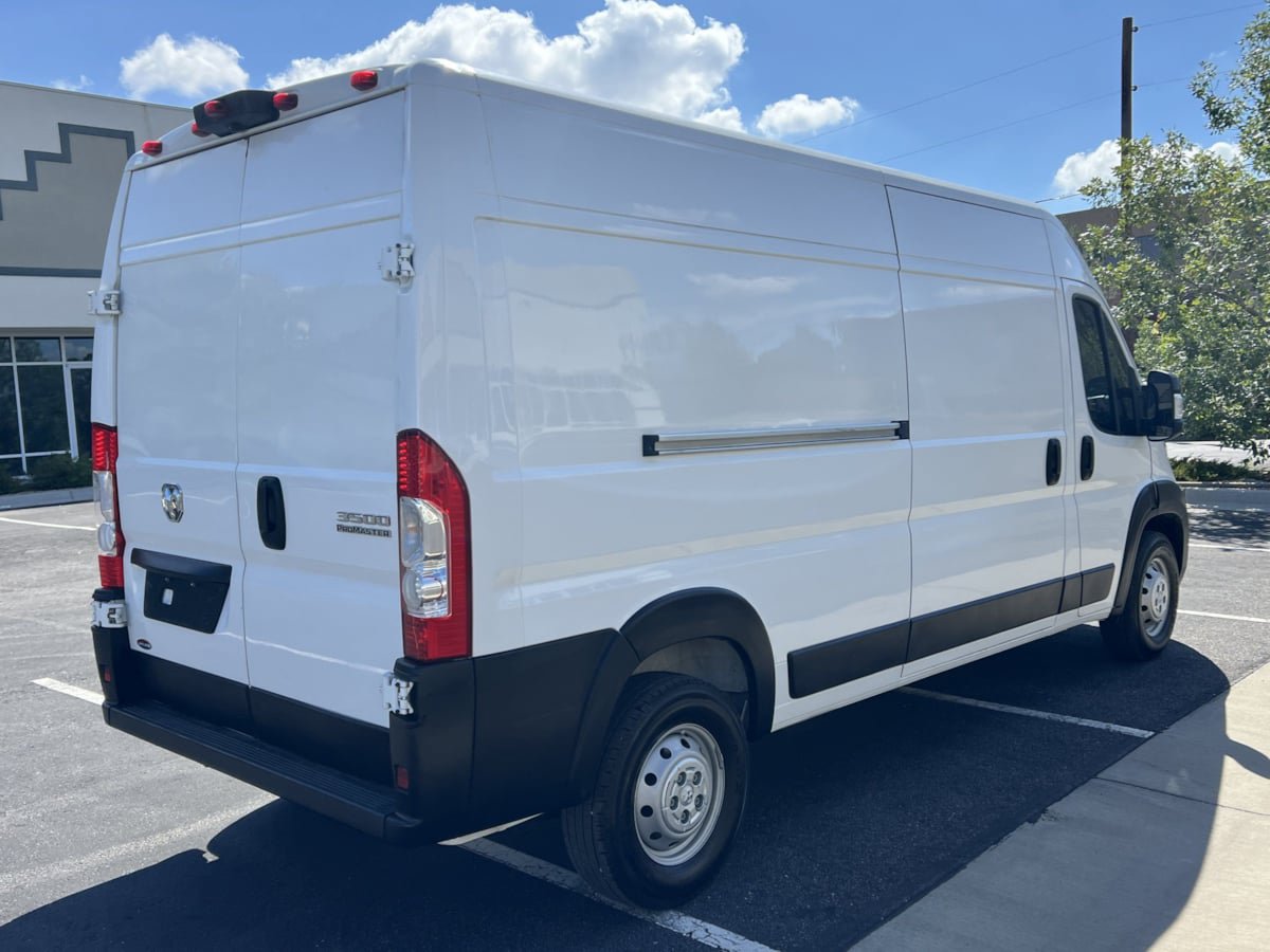 Used 2023 RAM ProMaster 3500 FWD image 3