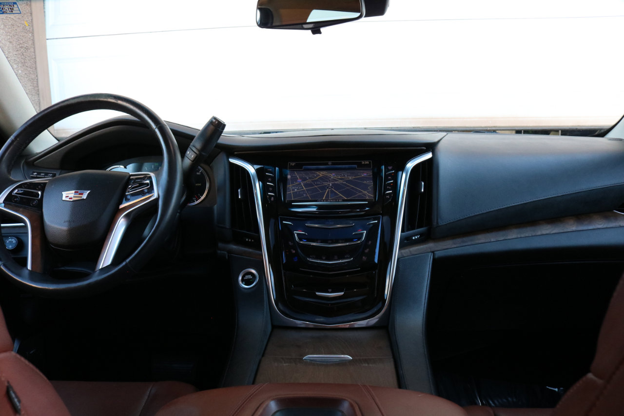Used 2017 Cadillac Escalade Premium Luxury image 53