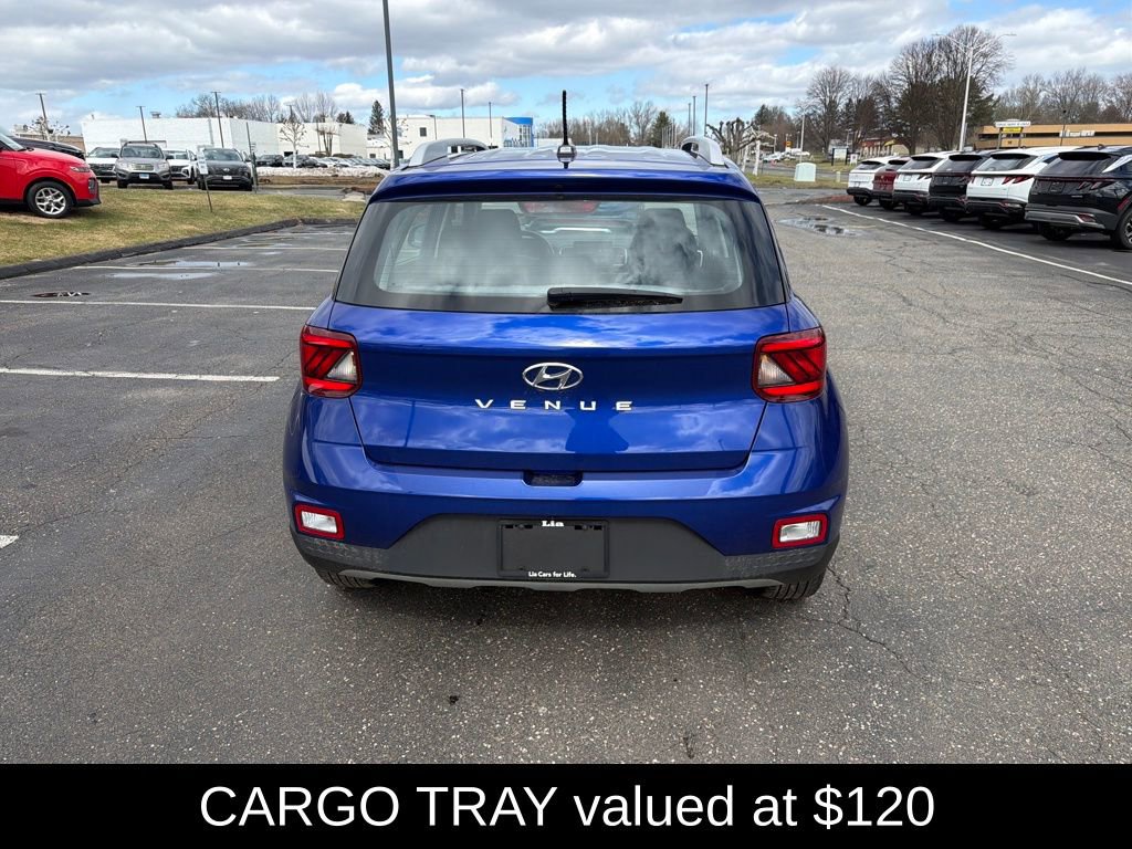 Certified 2023 Hyundai Venue SEL image 4