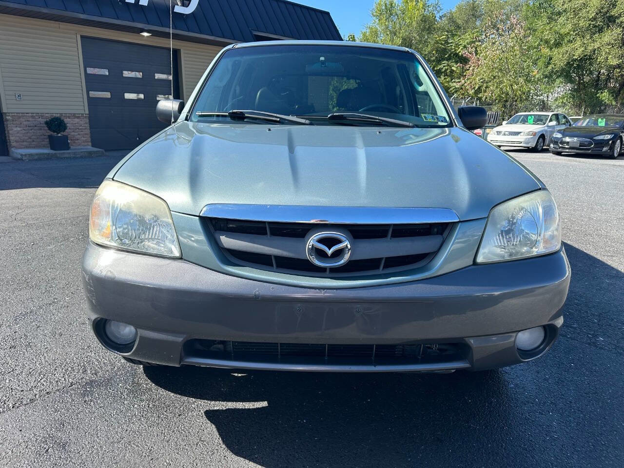 Used 2003 MAZDA Tribute ES image 2