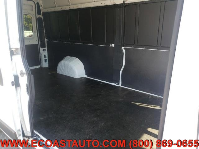 Used 2022 RAM ProMaster 3500 w/ Premium Convenience Group FWD image 8